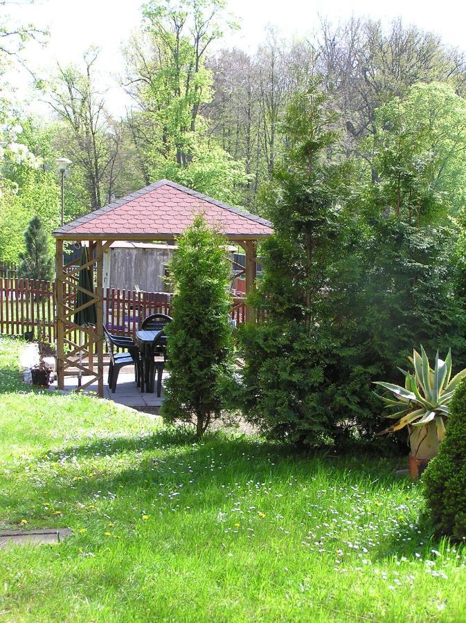 Ferienwohnung Und Pension "Zur Aue" Konigsbruck Zewnętrze zdjęcie