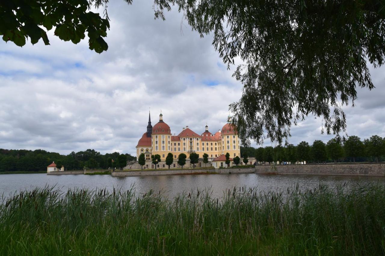 Ferienwohnung Und Pension "Zur Aue" Konigsbruck Zewnętrze zdjęcie